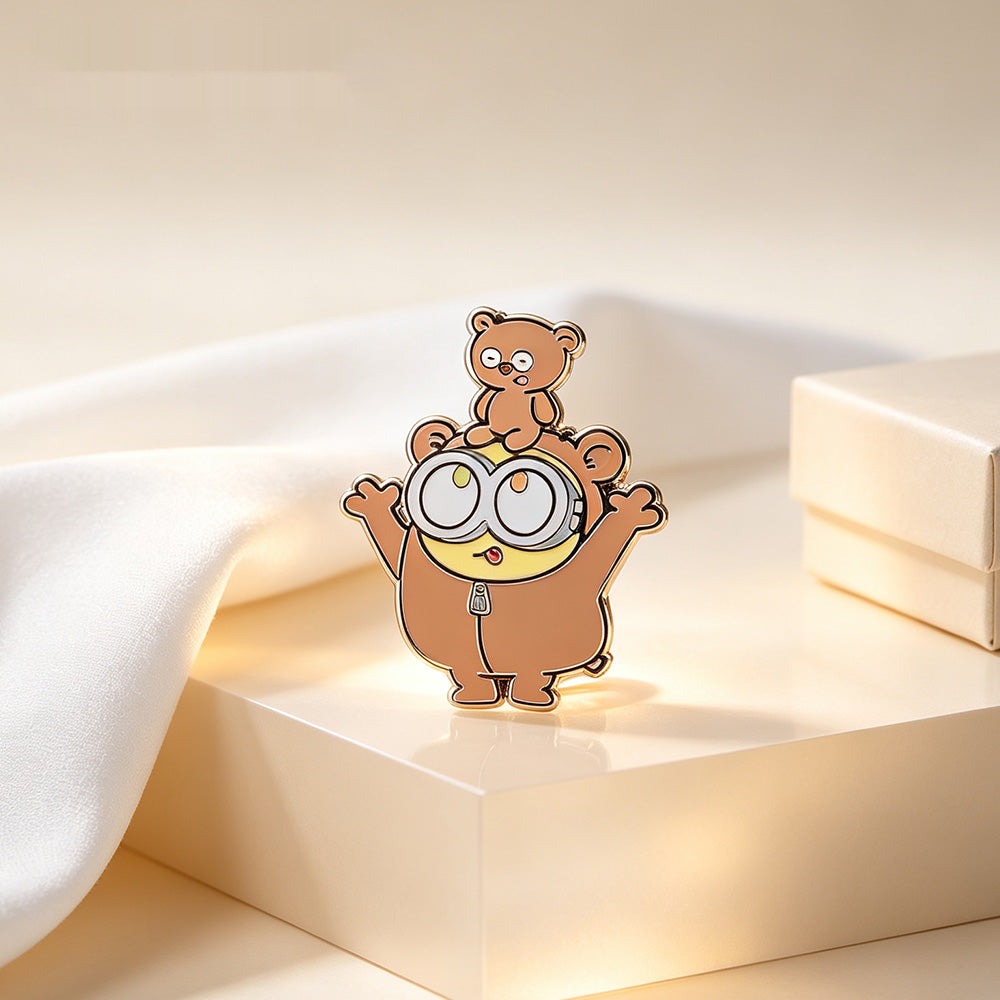 MONOGRAM PRODUCTS Zinc Alloy Brooch